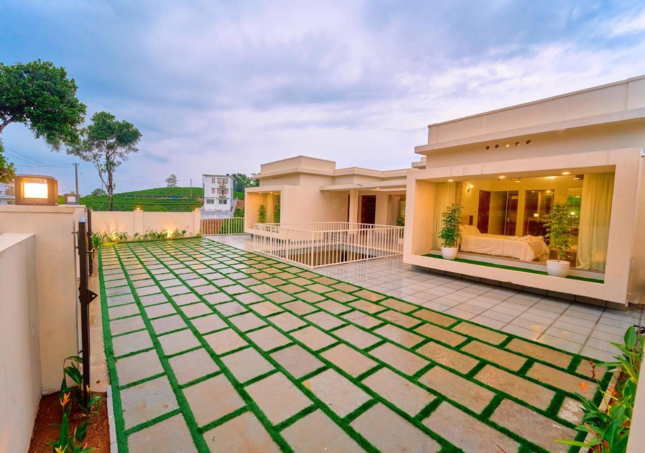 Glen Castle Vagamon Pool Resort By Voye Homes Eksteriør billede