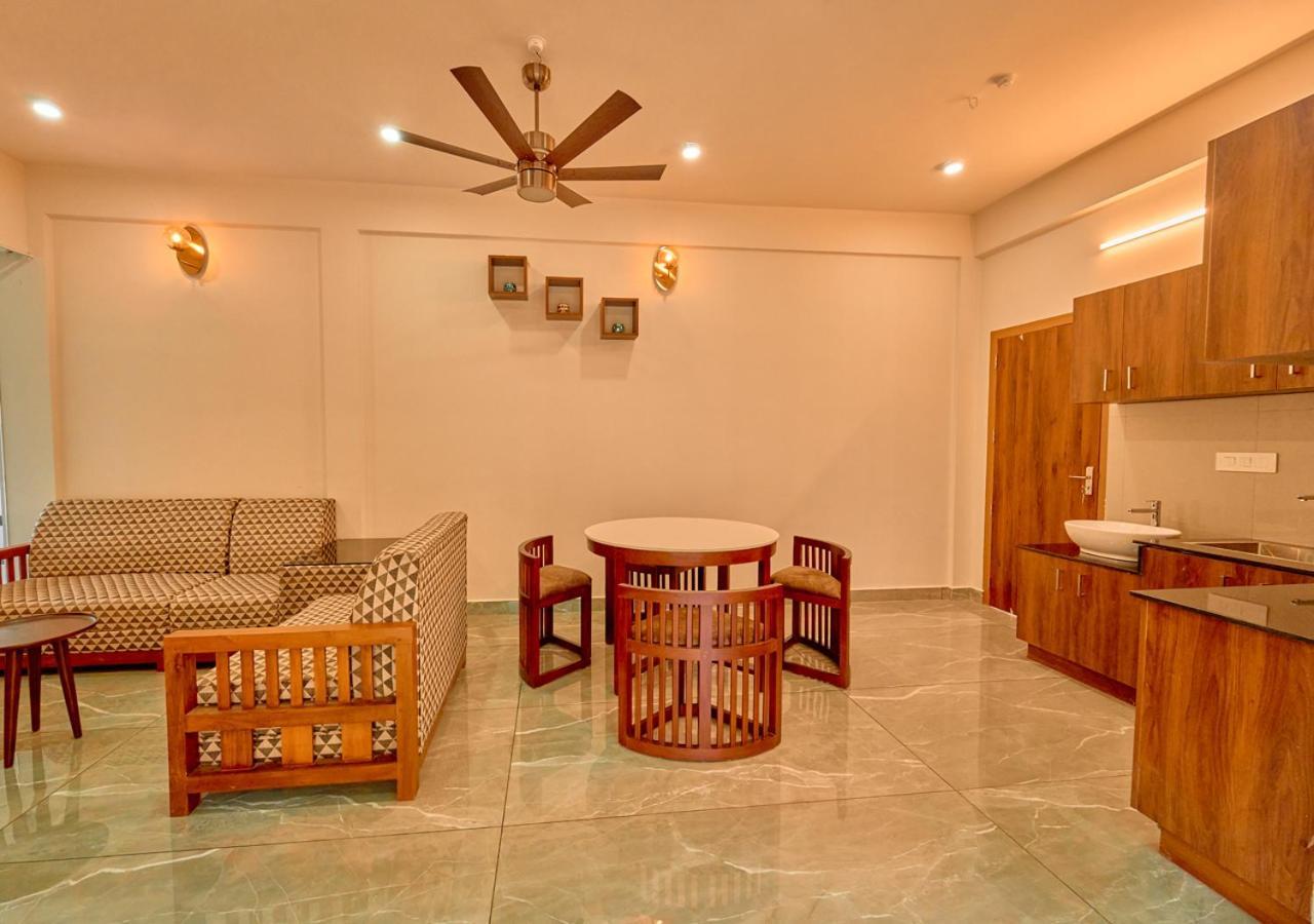 Glen Castle Vagamon Pool Resort By Voye Homes Eksteriør billede