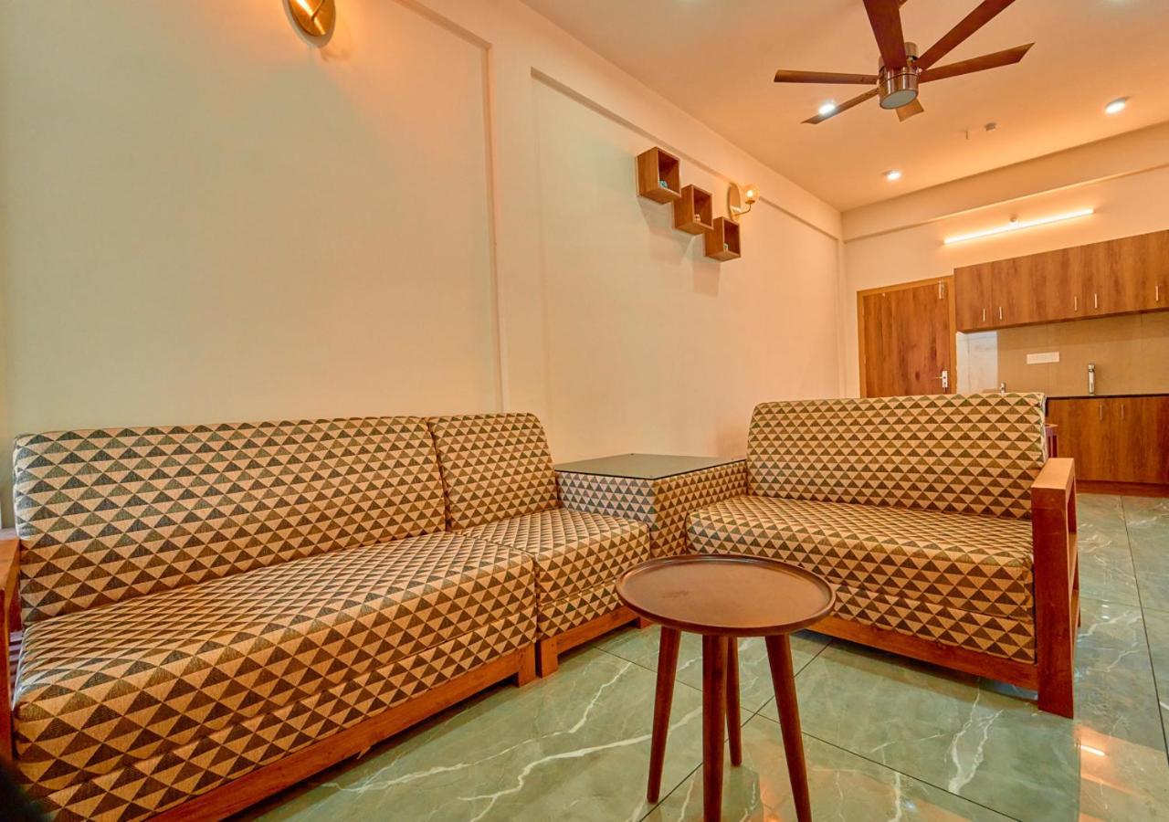 Glen Castle Vagamon Pool Resort By Voye Homes Eksteriør billede