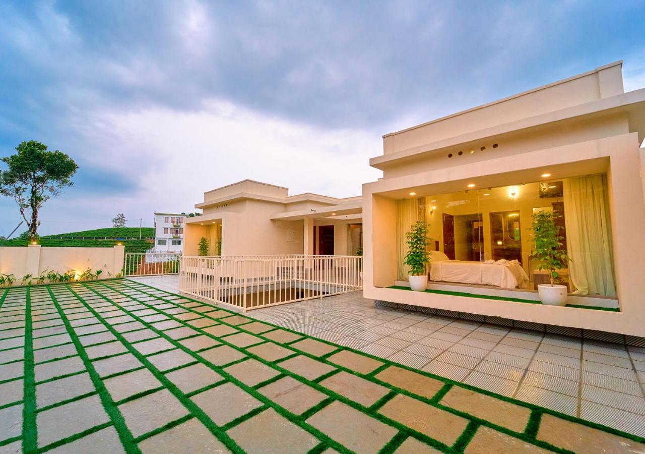 Glen Castle Vagamon Pool Resort By Voye Homes Eksteriør billede
