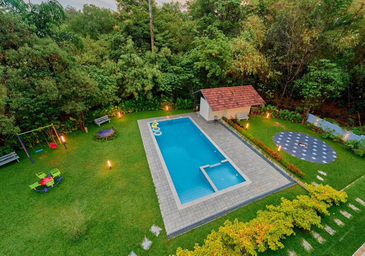 Glen Castle Vagamon Pool Resort By Voye Homes Eksteriør billede